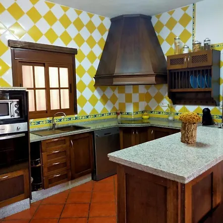 El Mirador Country house