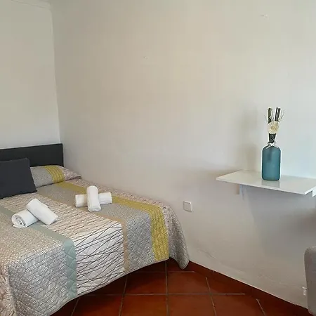 El Mirador Country house *