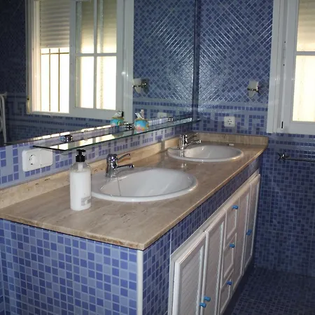 El Mirador Country house *